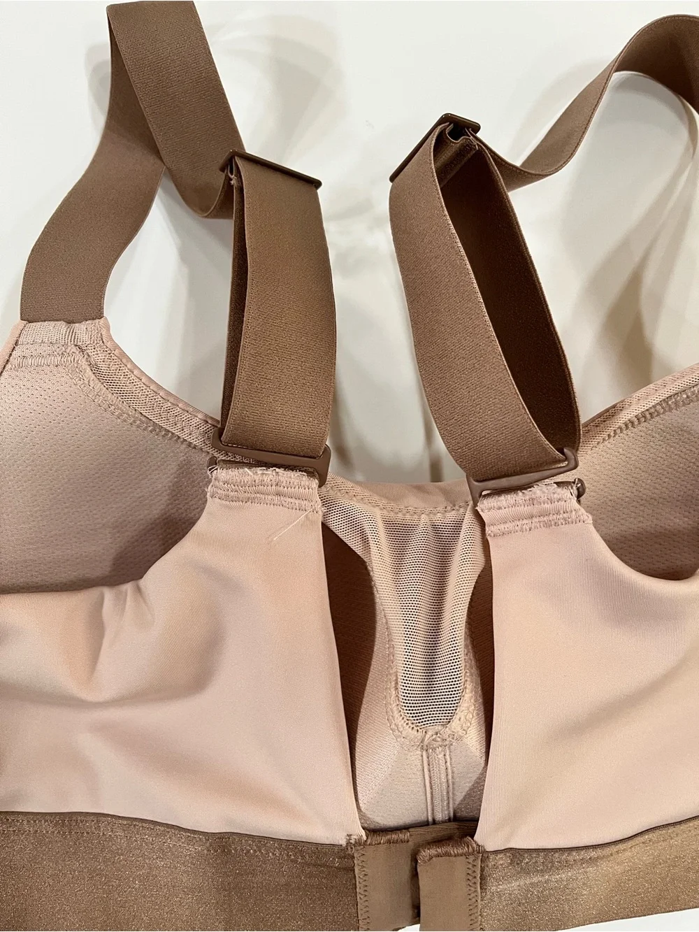 ThirdLove Kinetic Adjustable Two-Tone Rose Dust Nude Wireless Sports Bra 36A
